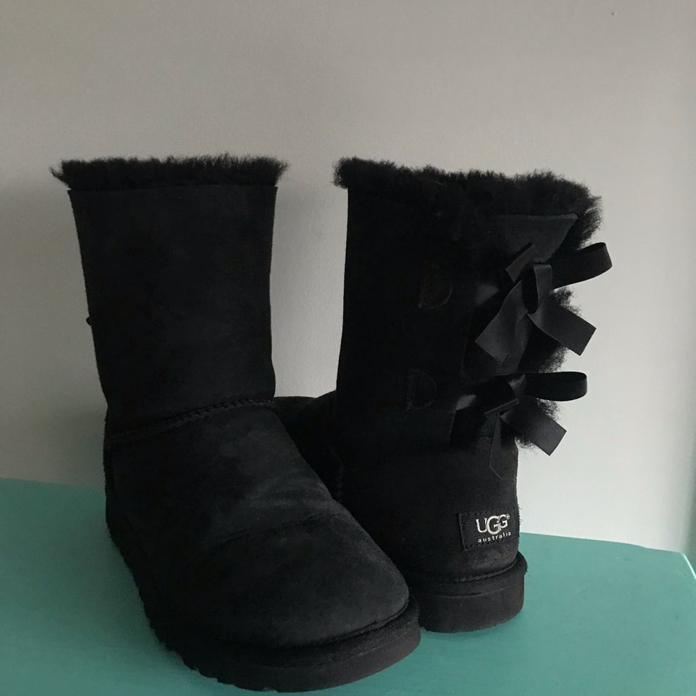 Bailey Bow Uggs